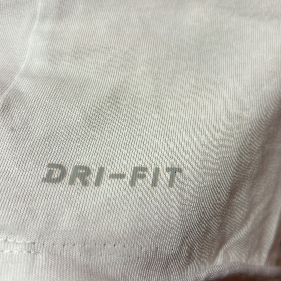 Nike Tank Top - Picture 7 of 7